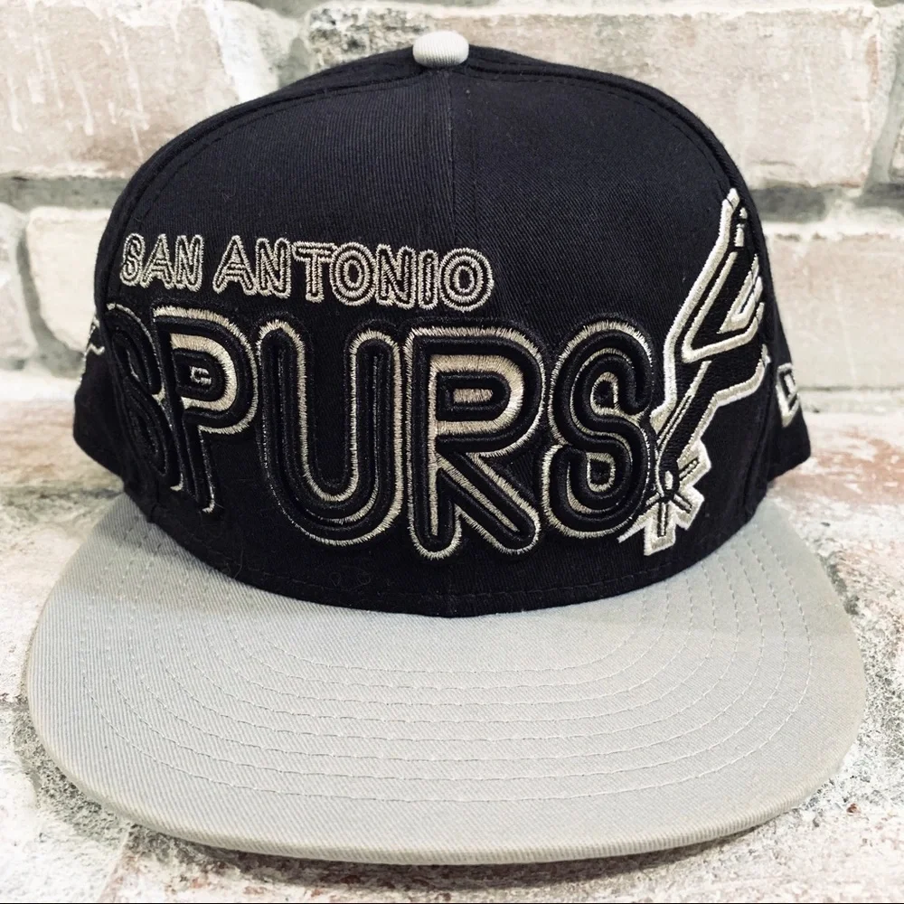 🔥 Hardwood Classics San Antonio Spurs SnapBack